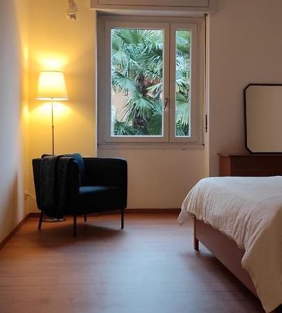 Casa Dante Apartment ริวาเดลการ์ดา ภายนอก รูปภาพ