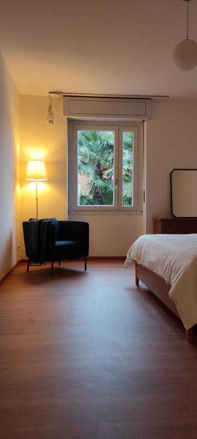 Casa Dante Apartment ริวาเดลการ์ดา ภายนอก รูปภาพ