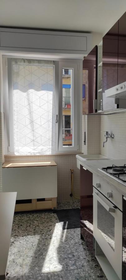 Casa Dante Apartment ริวาเดลการ์ดา ภายนอก รูปภาพ